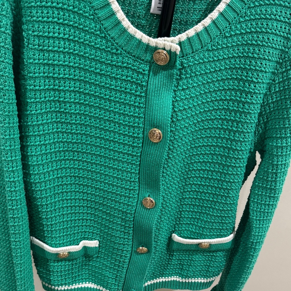 Nicole Miller Green Knit Button-Front Women's Sweater with White Trim - Picture 2 of 4